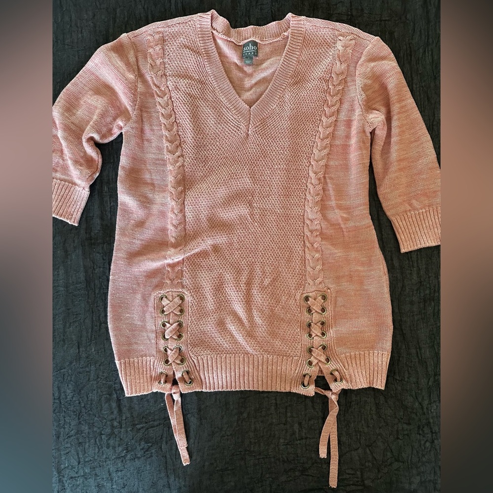 🌻NY&Co SOHO Jeans Sweater